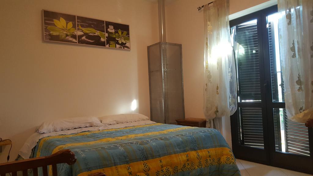 Al Fontanone Hotel Cecchina Eksteriør billede